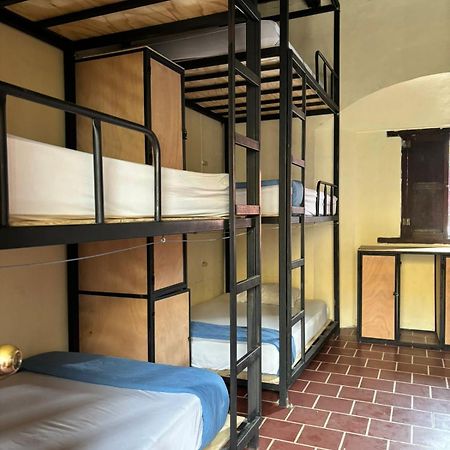 Volko Party Hostel Antigua Εξωτερικό φωτογραφία