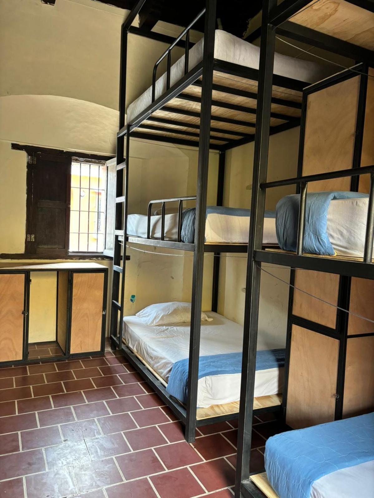 Volko Party Hostel Antigua Εξωτερικό φωτογραφία