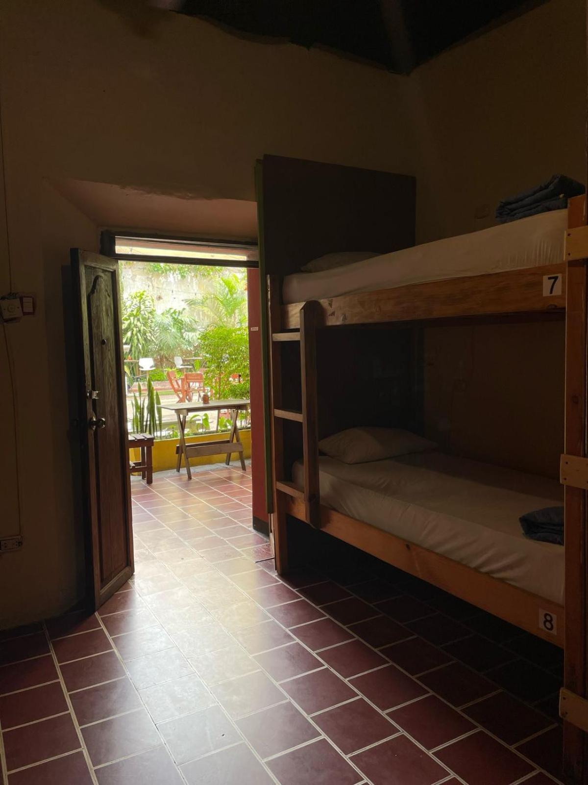 Volko Party Hostel Antigua Εξωτερικό φωτογραφία